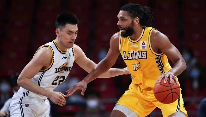 雷克瑟姆CEO：埃里克森经纪人最初以为我们想签球员拍纪录片（雷克瑟姆CEO称：埃里克森经纪人起初误以为我们签他是为了拍纪录片）