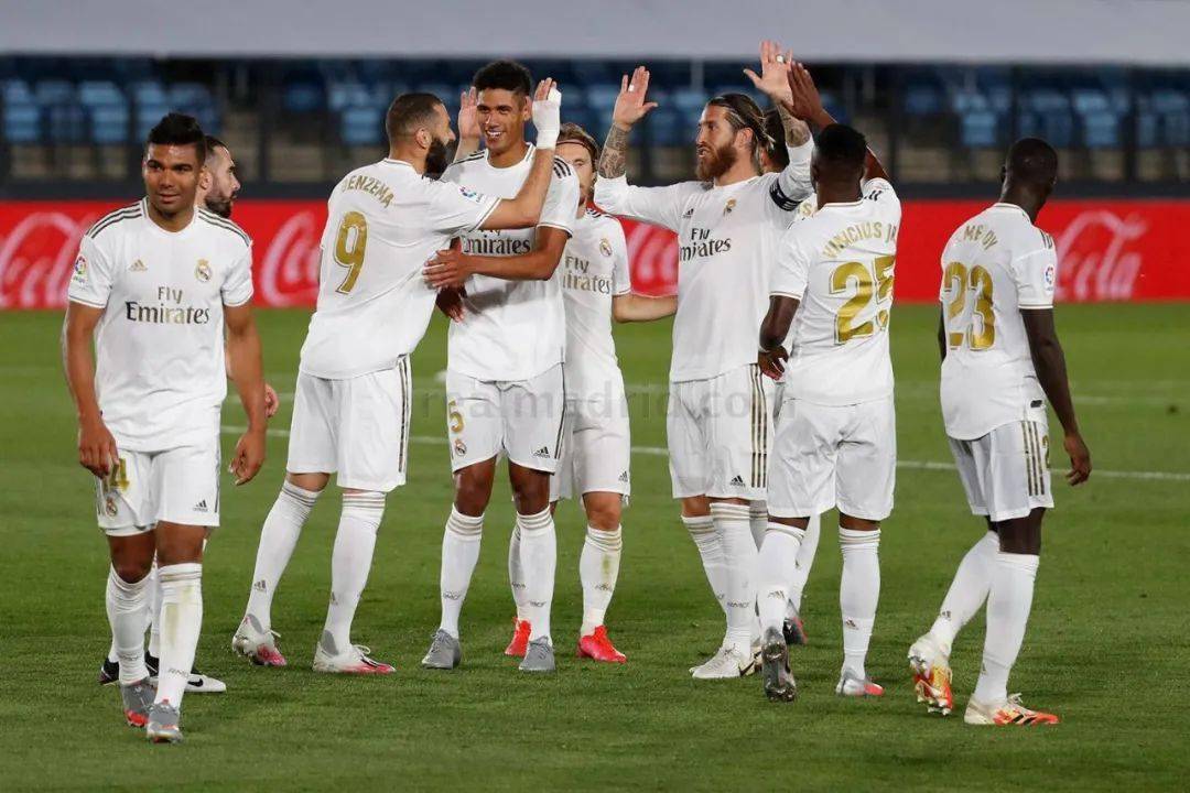 葡萄牙主帅马丁内斯：没人能够取代努诺-门德斯