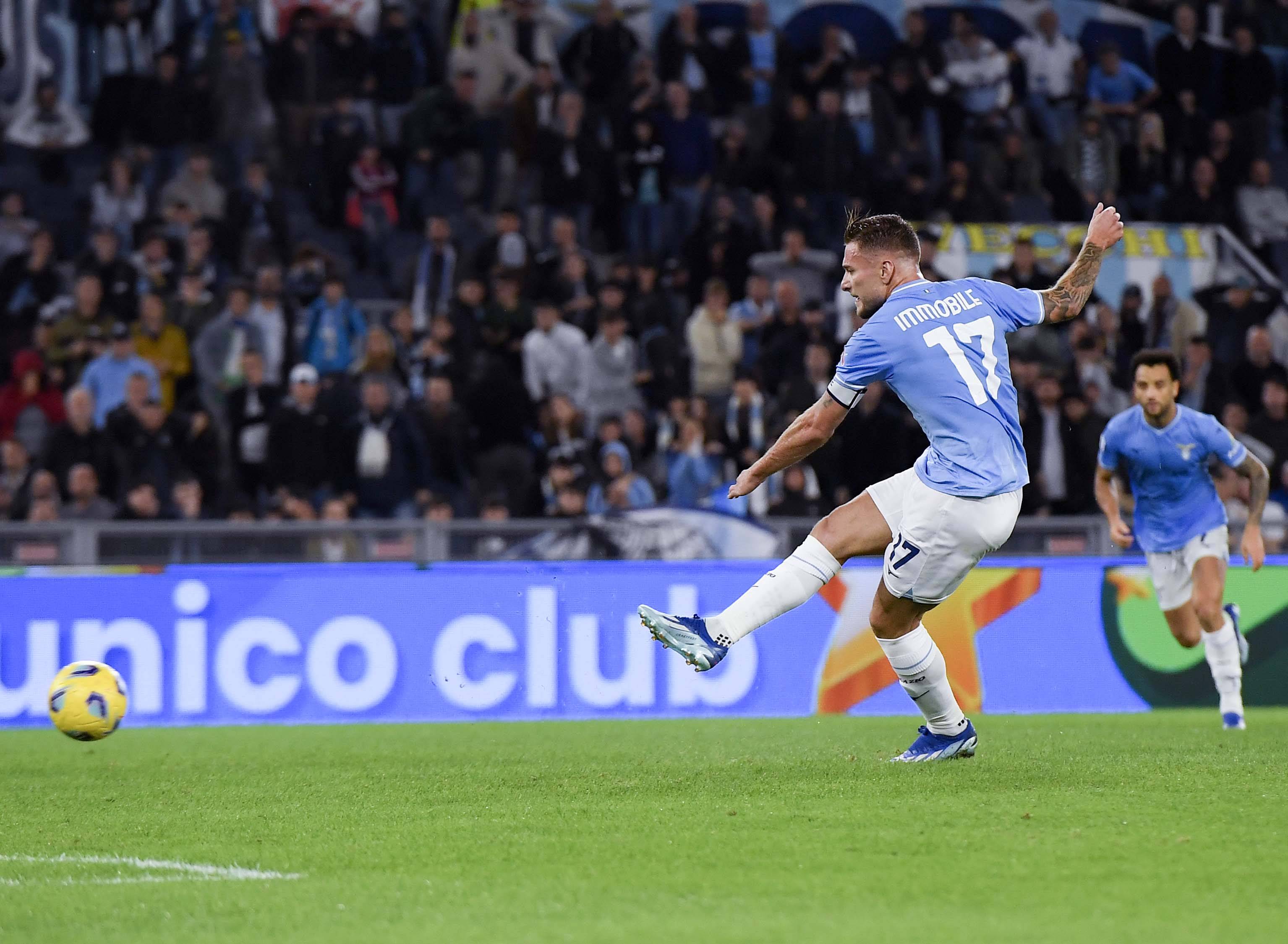 放以前就满员了，美加墨世界杯已经确认32个席位（按以往早该满额，美加墨世界杯32席位已确定）