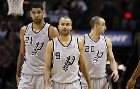 C罗成为格斗推广公司股东，并表示与后者具有相同的价值观（C罗入股格斗赛事推广公司，称双方价值观契合）