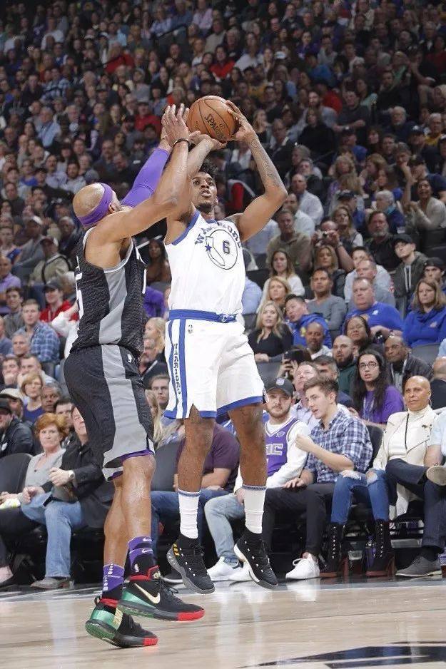 泰晤士报：竞标欧冠失败后，网飞考虑争夺部分英超转播权（泰晤士报：无缘欧冠版权后，Netflix或转战角逐英超部分转播权）