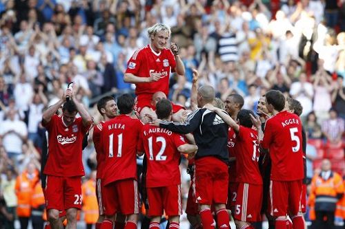 如此巴萨，怎能不爱？亚马尔助攻梅开二度，莱万攻入首球（怎能不爱这支巴萨？亚马尔两次助攻，莱万收获首球）