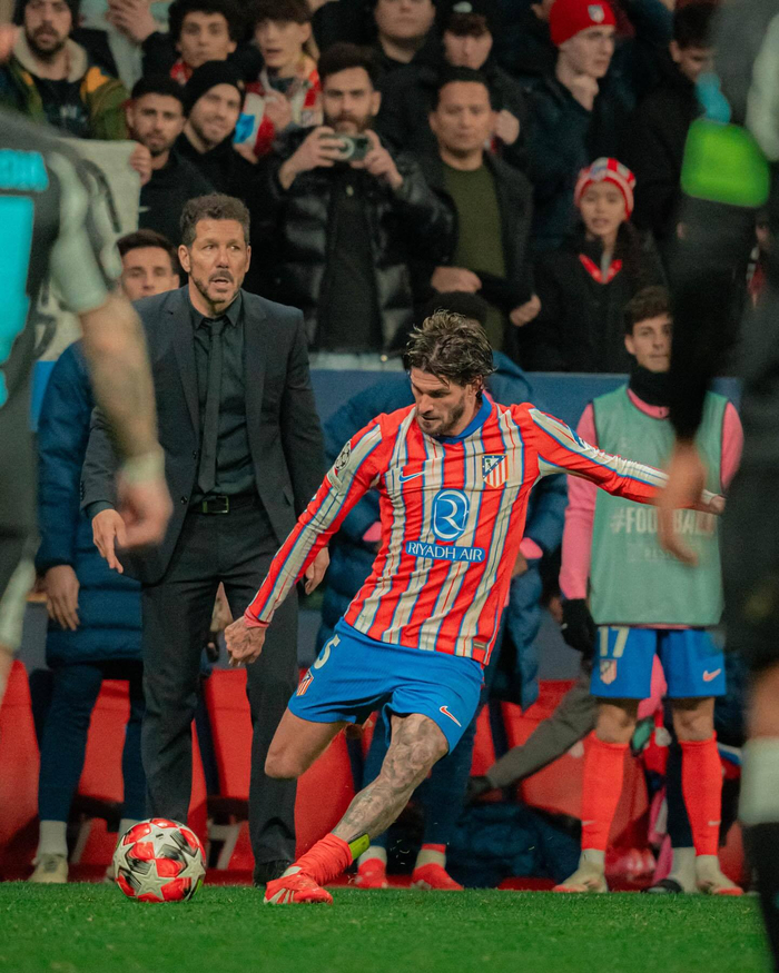 官方：温特图尔8人感染传染病缺席，本轮对阵锡永比赛推迟（官方通报：温特图尔8人因传染病缺阵，本轮对锡永的比赛延期）