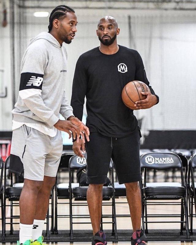 胡梅尔斯在巴黎主场回忆自己制胜的瞬间：我想念这里的角球（胡梅尔斯在巴黎主场忆致胜一刻：我怀念这片角旗区）