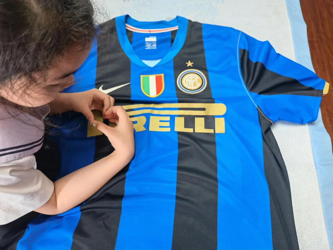 中超客场霸主！2025赛季客场积分榜揭晓，海港35分领跑，冠军当之无愧（2025中超客场榜出炉：海港以35分登顶，冠军实至名归）